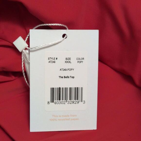 NWT Andie Red White Trim Adjustable Strap The Bells Top Bikini Swimsuit XXXL - Picture 9 of 9